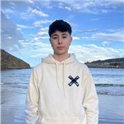 Profesora de clases particulares. Cursando la carrera de Filología Hispánica.